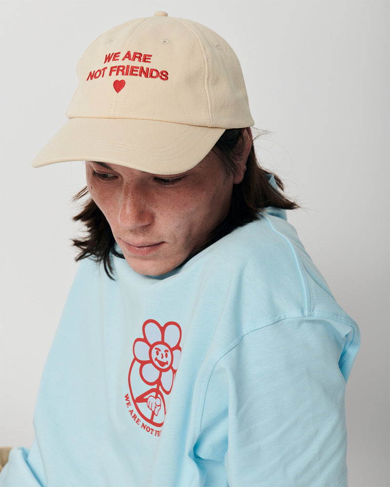 BOLD LOVE HAT