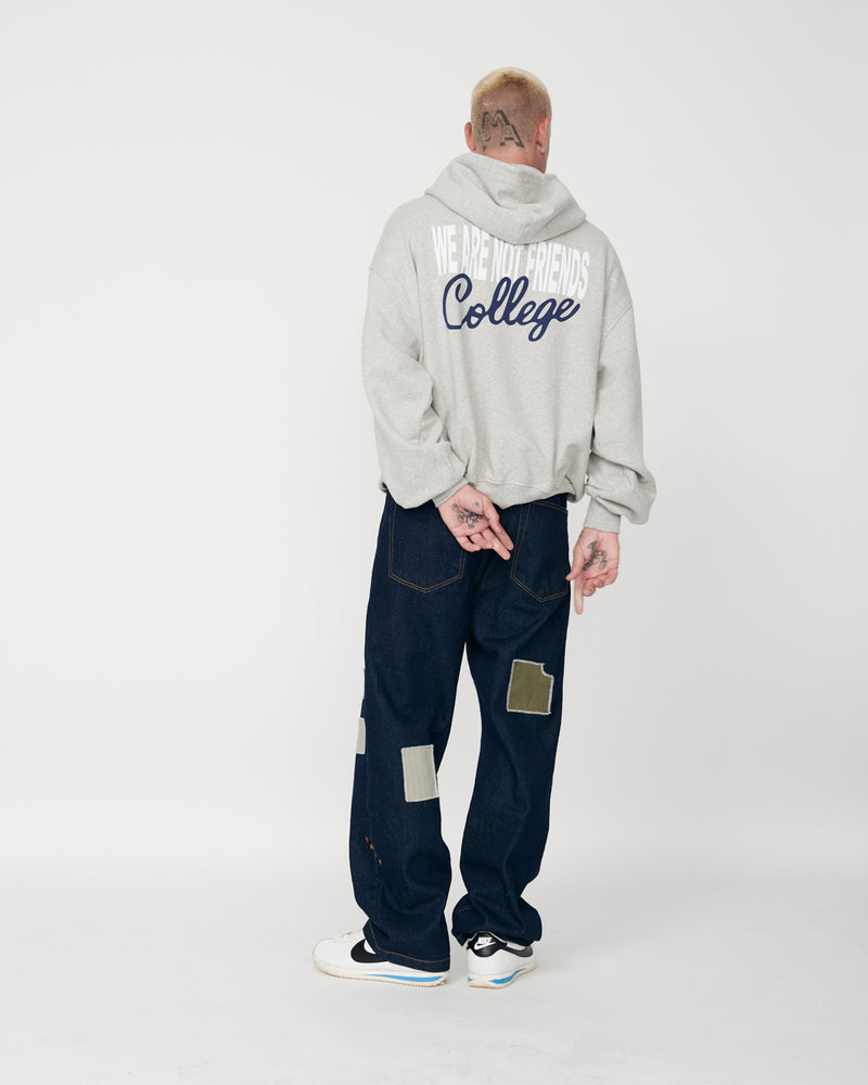 BOXY COLLEGE HOODIE