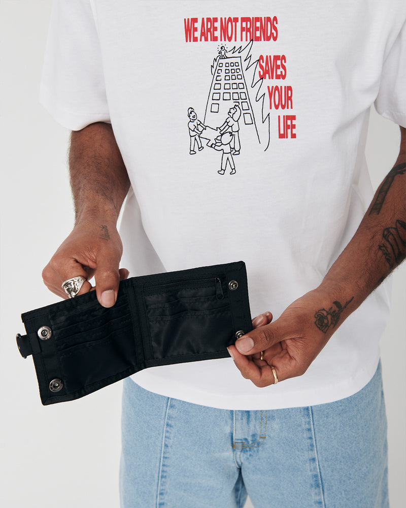 UTILITARY WALLET