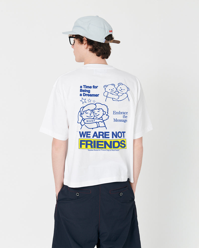 EMBRACE FRIENDS BOXY TEE