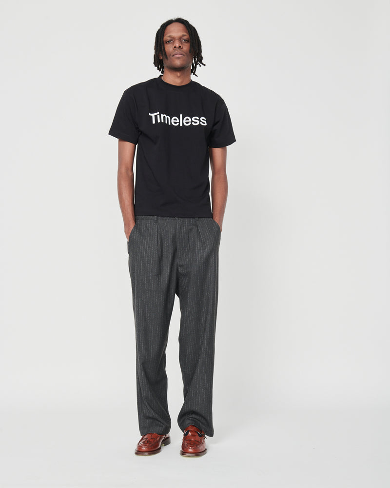 TIMELESS BLACK T-SHIRT