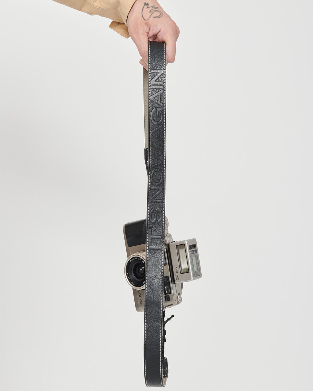 CAMERA STRAP